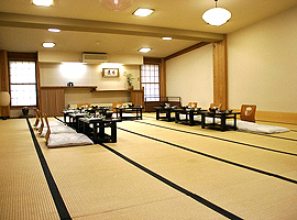 "石楠花"宴會場(30帖)